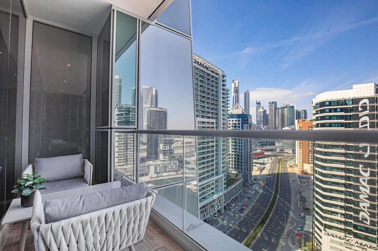 Daniels Canal View 1Br At J One Business Bay Dubai 0*,  United Arab Emirates